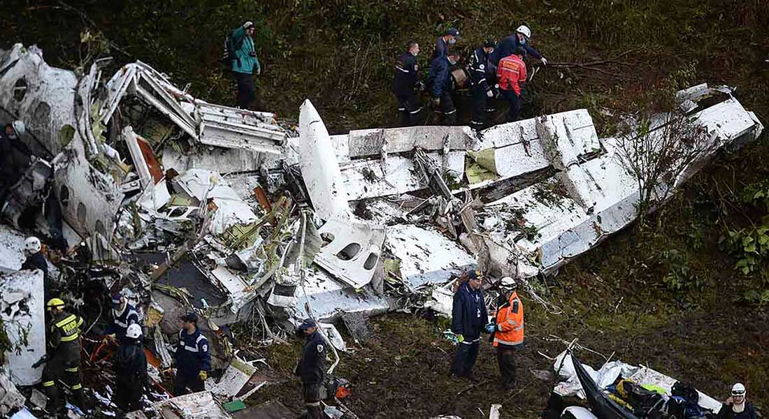 Queda de avião que transportava Chapecoense vitimou 71 pessoas e deixou seis feridos