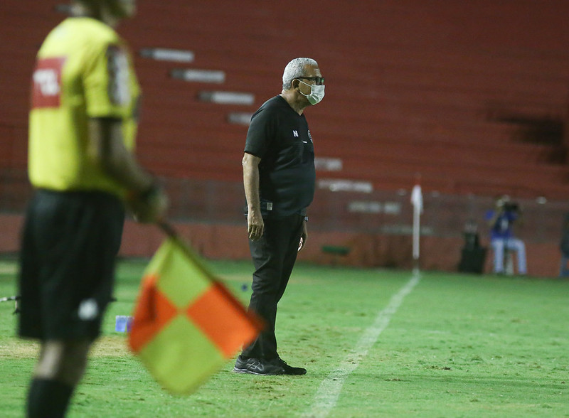 Hélio dos Anjos, técnico do Náutico