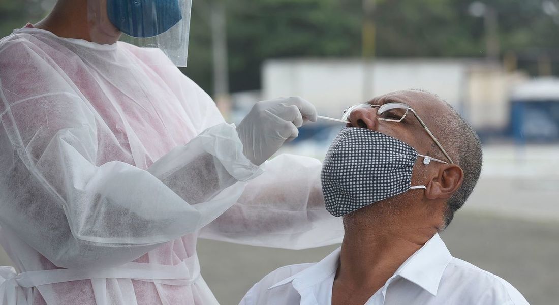 Testagem de Covid-19 