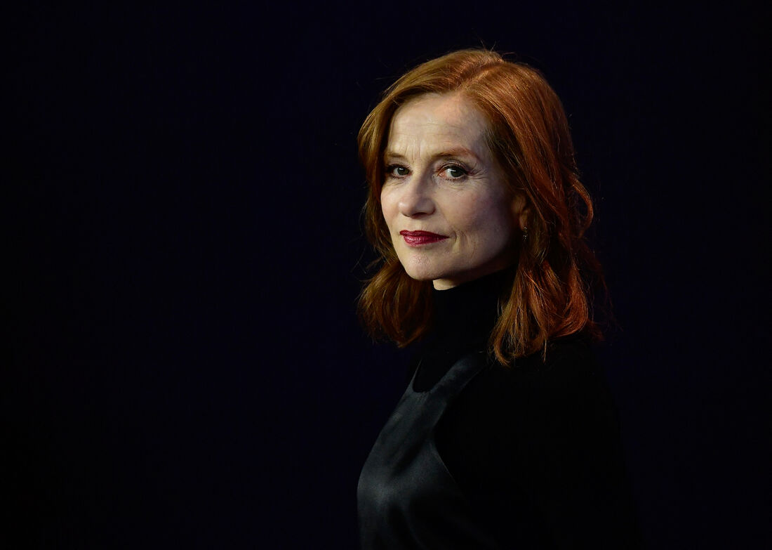 A atriz francesa Isabelle Huppert receberá um Urso honorário em reconhecimento à sua carreira