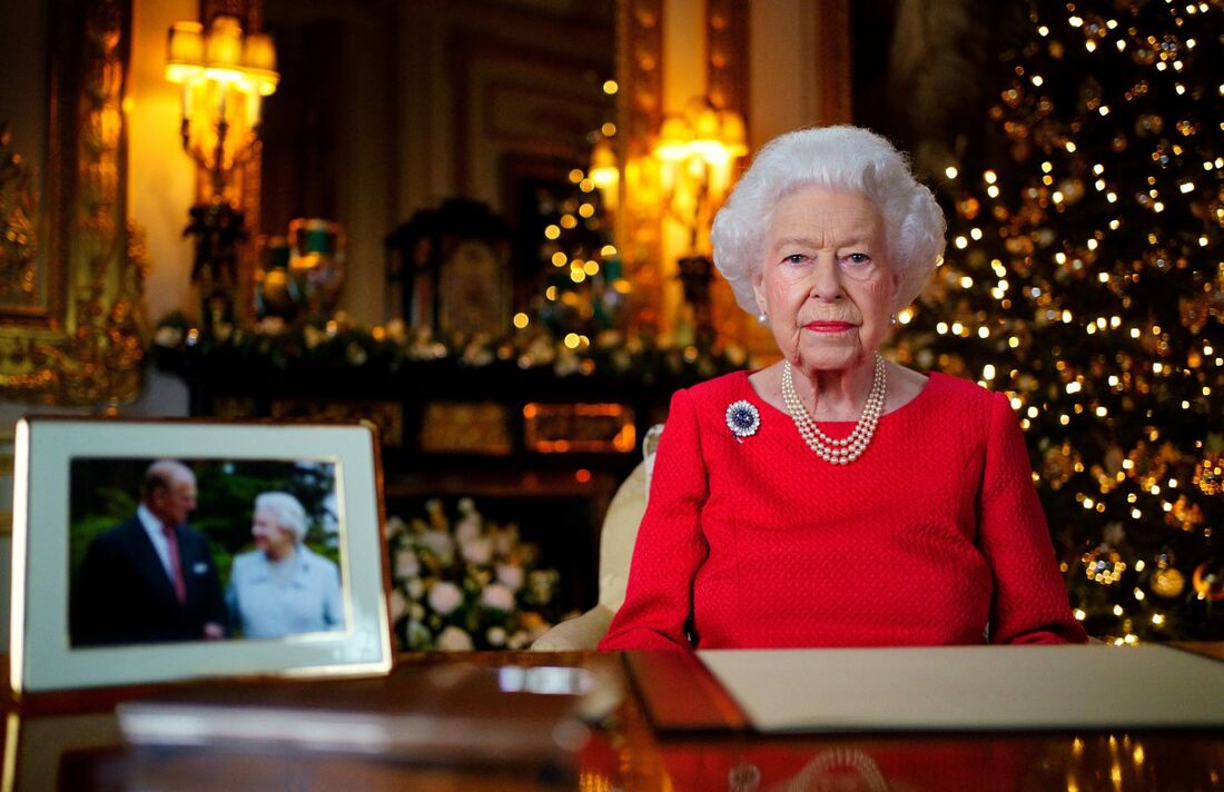 Rainha Elisabeth II transmitiu uma mensagem de Natal aos ingleses