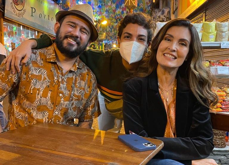 Bráulio Bessa, Duda Martins e Fátima Bernardes durante as gravações