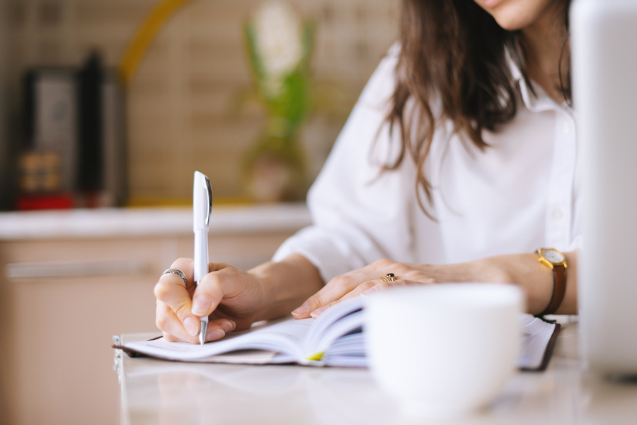 O Enade avalia o rendimento dos concluintes dos cursos de graduação 