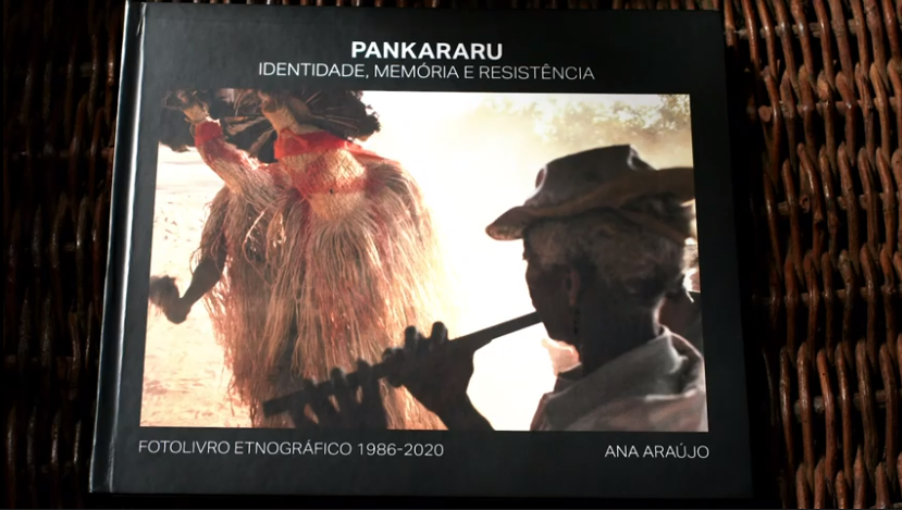 Fotolivro "Pankararu - ­ Identidade, Memória e Resistência" será lançado nesta sexta­-feira (17)