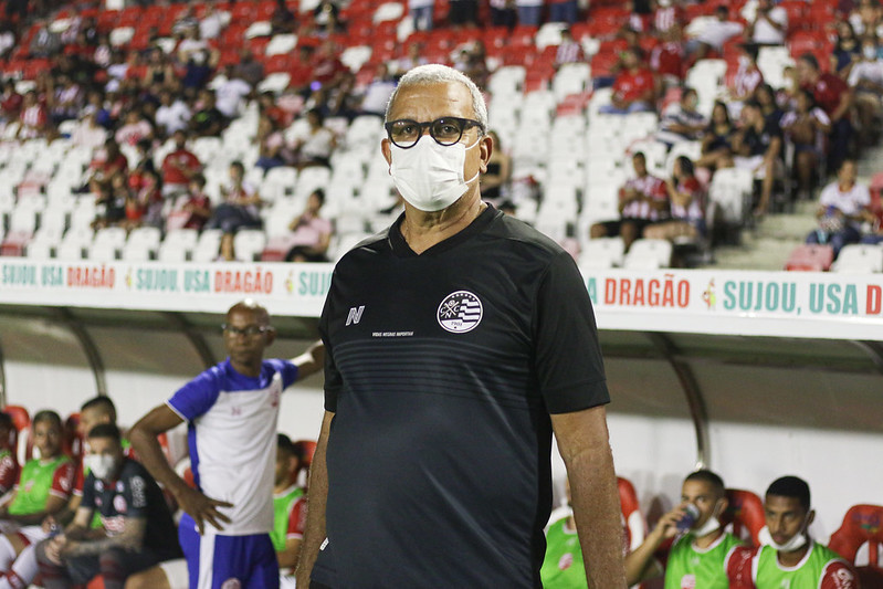 Hélio dos Anjos, técnico do Náutico