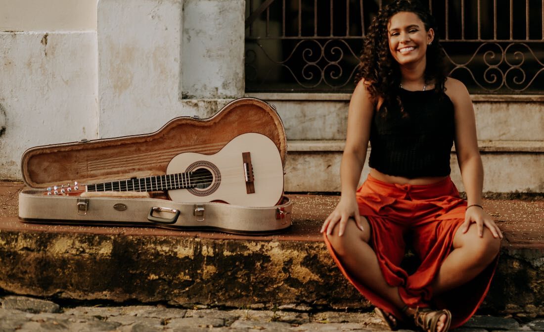 Laís de Assis, instrumentista