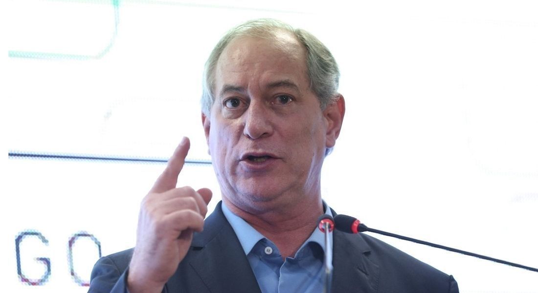 Ciro afirmou ainda que em seus 40 anos de vida pública nunca foi acusado nem processado por corrupção
