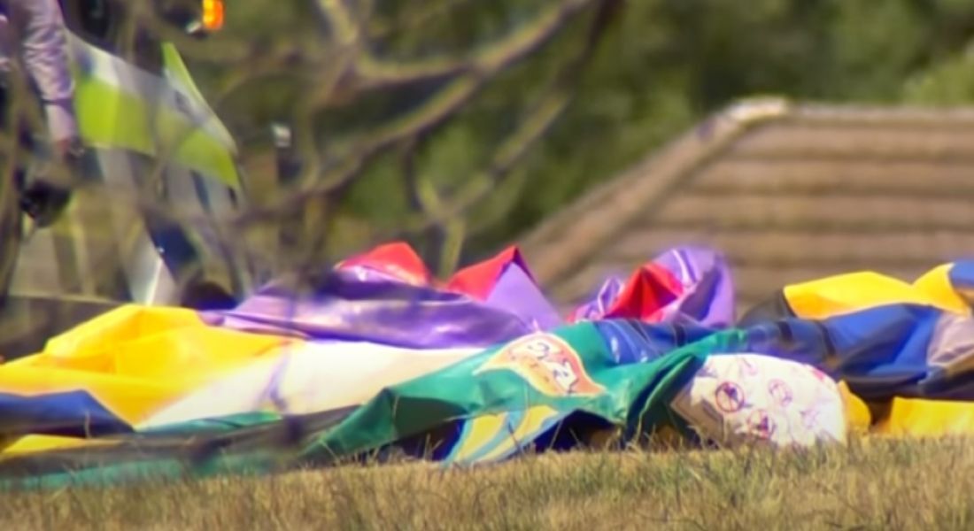 Brinquedo teria sido levado por uma rajada de vento