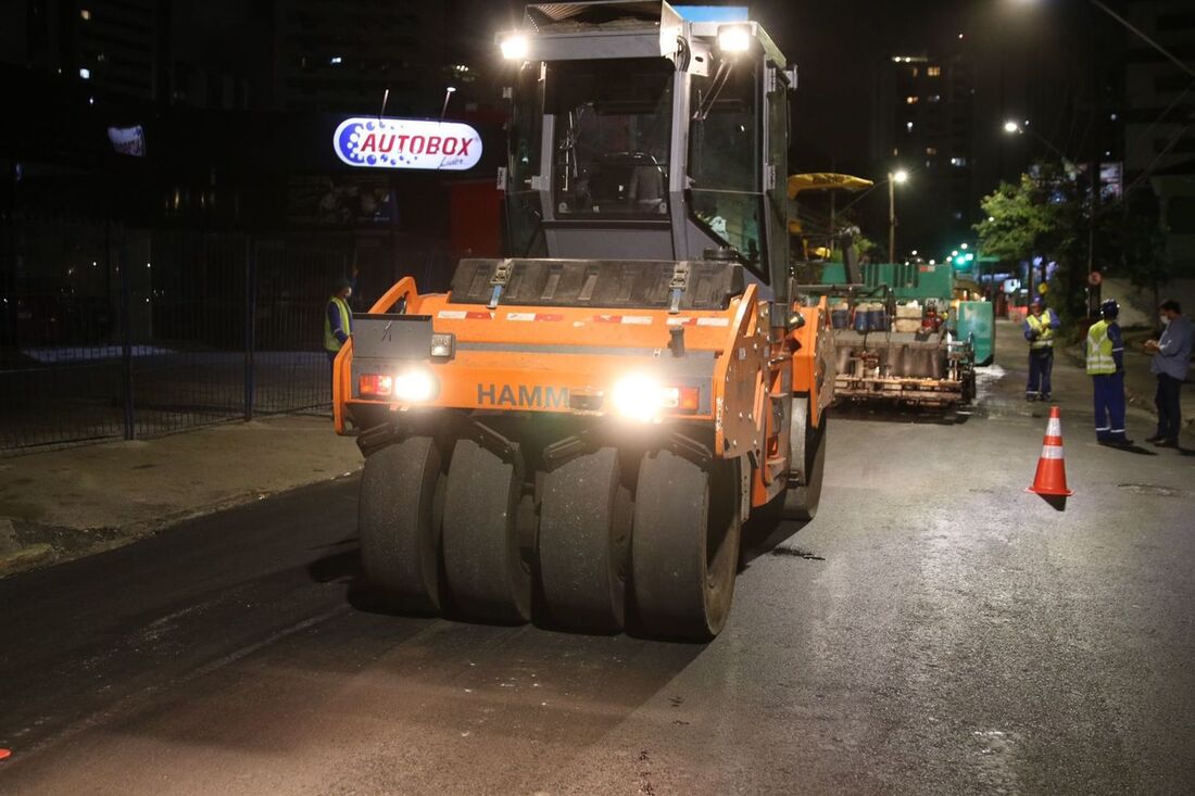 Recapeamento na Avenida Rosa e Silva