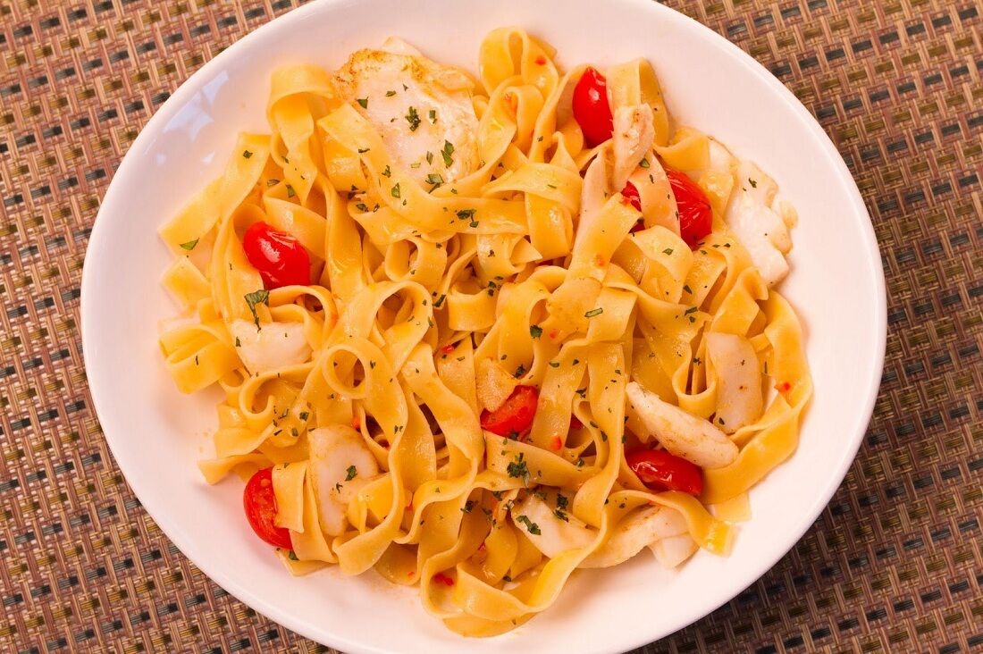 Fettuccine com bacalhau