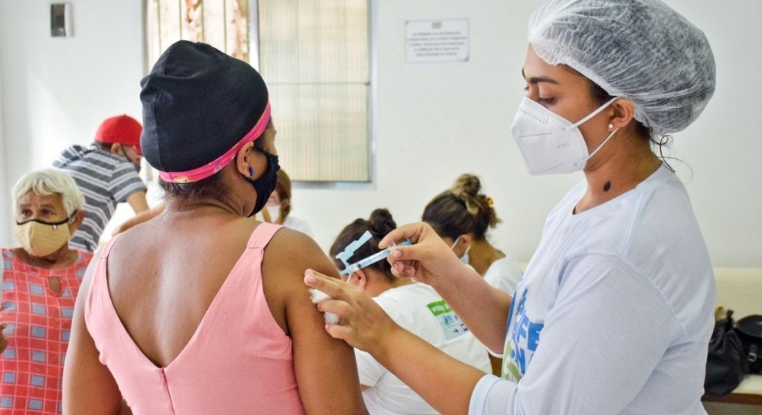 Vacinação itinerante na cidade do Recife