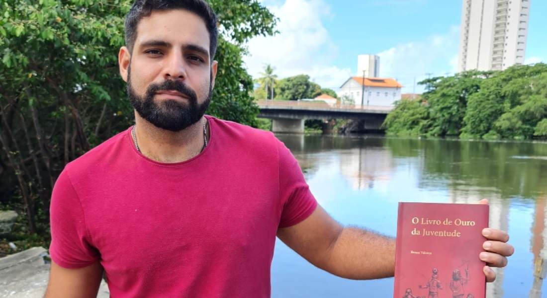 Renan Valença, autor de "O Livro de Ouro da Juventude"