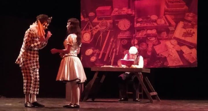 Curso de formação teatral será ministrado pelo Teatro do Amanhã, no Espaço Vila