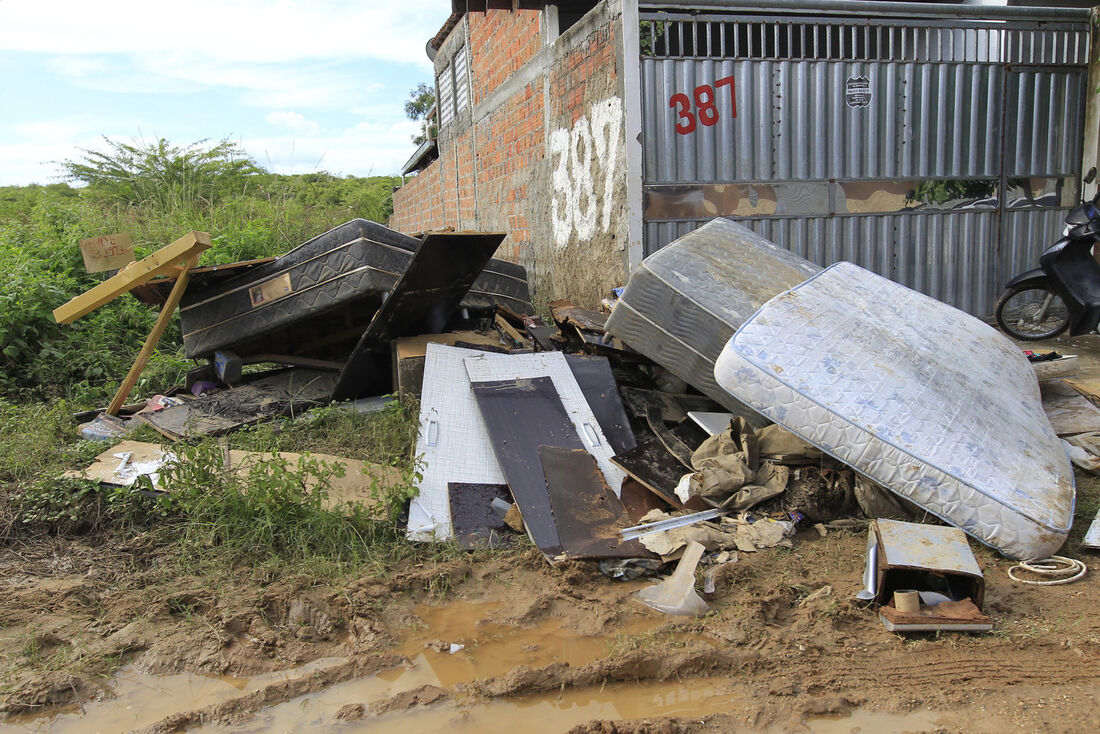 Estragos causados pelas fortes chuvas na Bahia