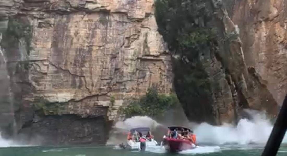 Deslizamento de pedras em Capitólio, Minas Gerais