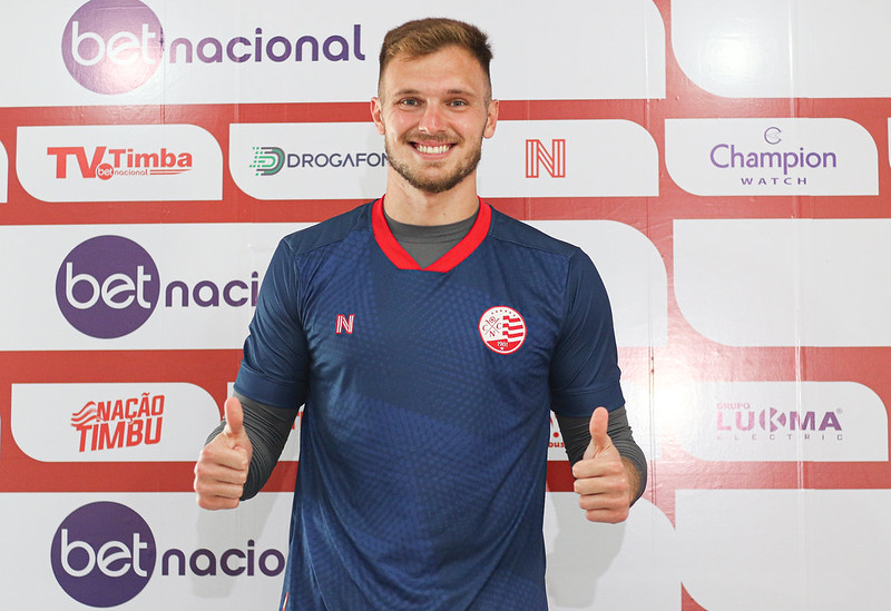 Pqp é o melhor goleiro do Brasil. É Lucas Perri!!