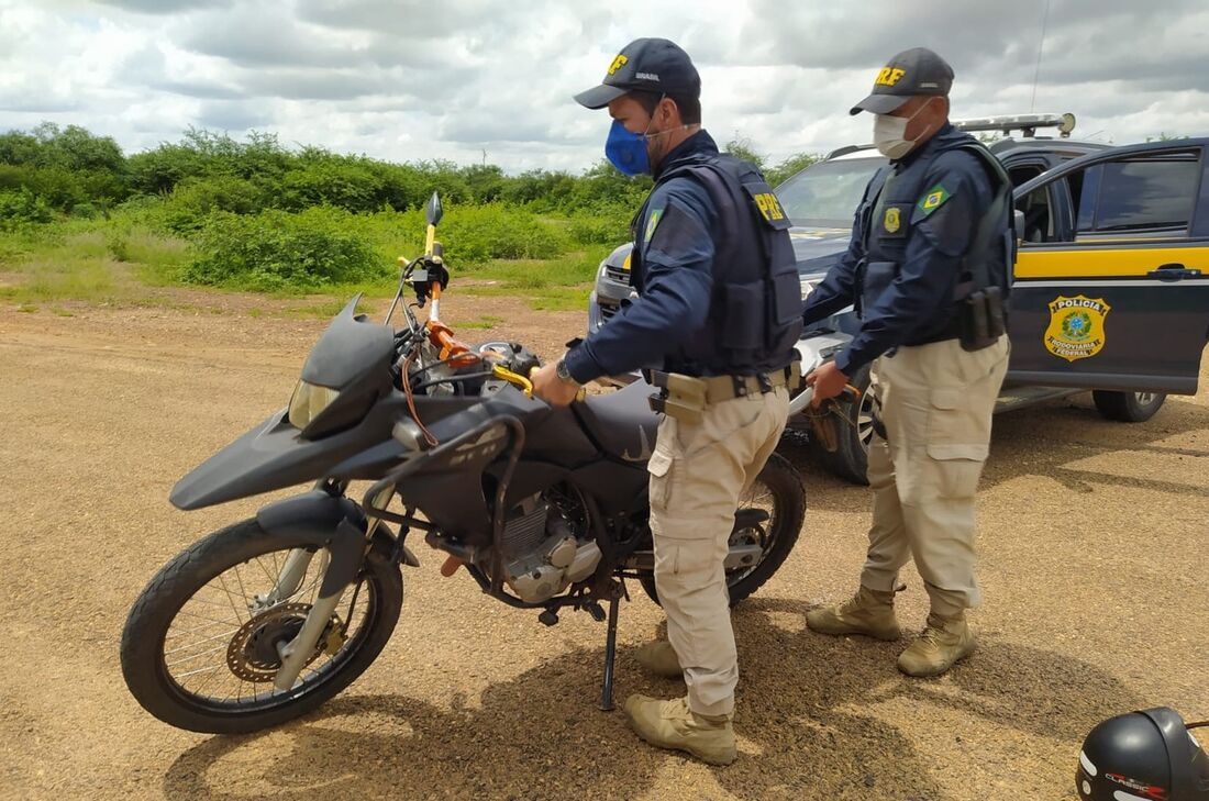 Moto recuperada pela PRF