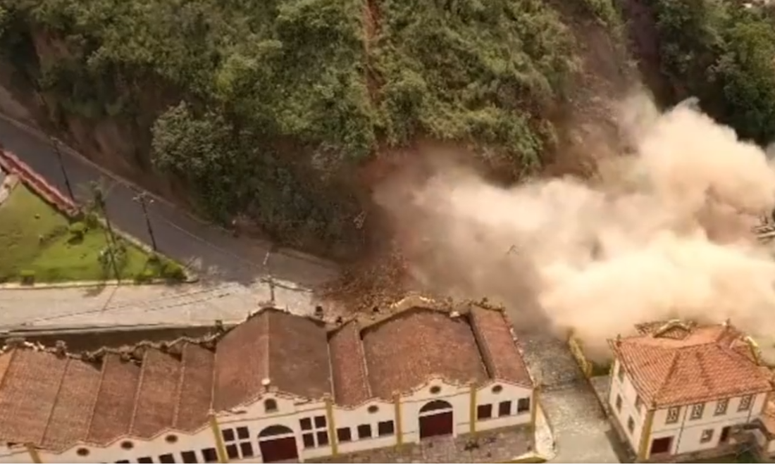 Deslizamento na cidade de Ouro Preto, em Minas Gerais