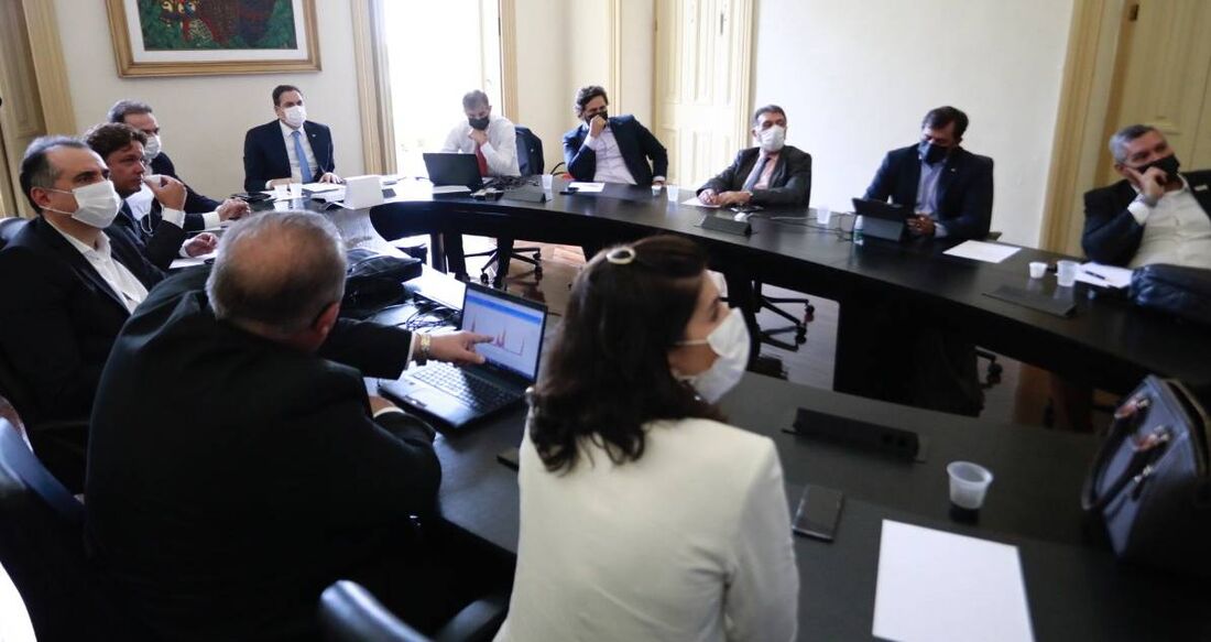 Reunião do Gabinete de Enfrentamento à Covid-19