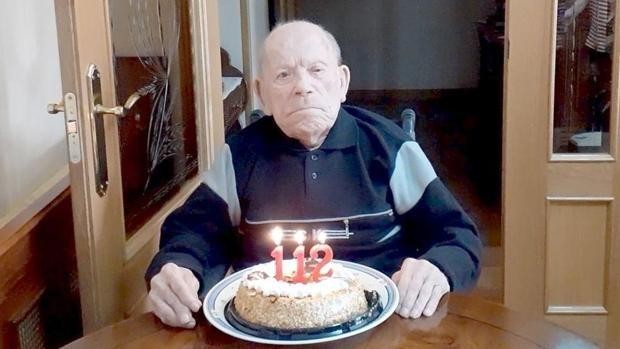 Saturnino de la Fuente Garcia, faleceu aos 112 anos e 341 dias 