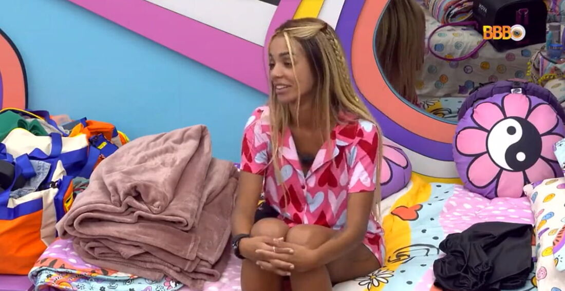 Brunna reclama de cantoria no quarto lollipop