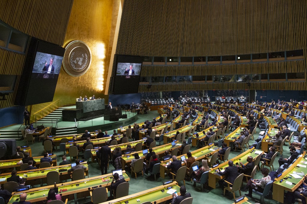 O representante permanente da Ucrânia nas Nações Unidas, Sergiy Kyslytsya, fala sobre o conflito Rússia-Ucrânia na sessão especial de emergência da Assembleia Geral em Nova York, em 28 de fevereiro de 2022