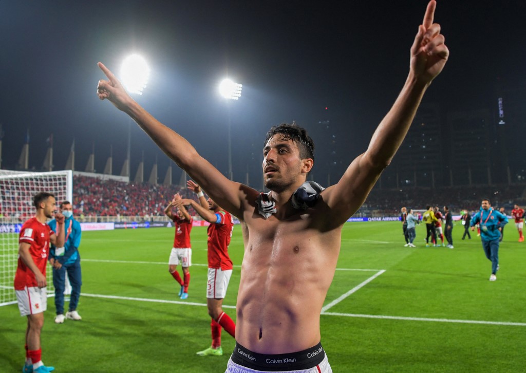 Jogadores do Al-Ahly comemoram a conquista da Copa do Mundo de Clubes da FIFA 2021