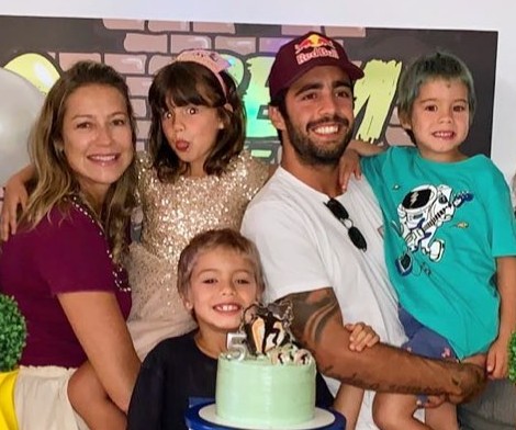 Pedro Scooby, Luana Piovani e filhos