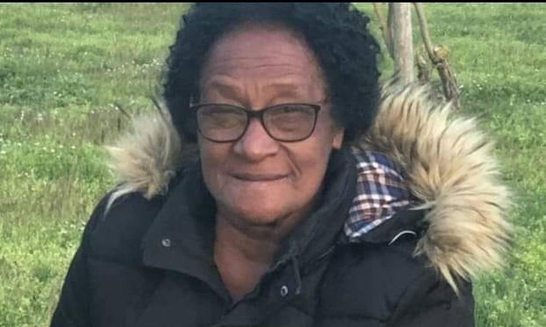 Brasileira morreu em um voo para Paris ao desenvolver uma trombose venosa