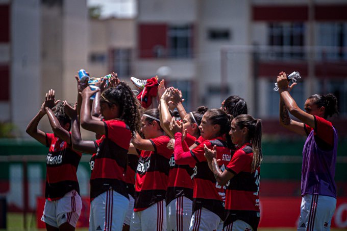 Flamengo avança na Supercopa do Brasil Feminina