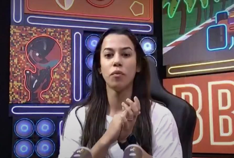Larissa Tomásia, de Limoeiro, entrou no BBB22 neste domingo (13)