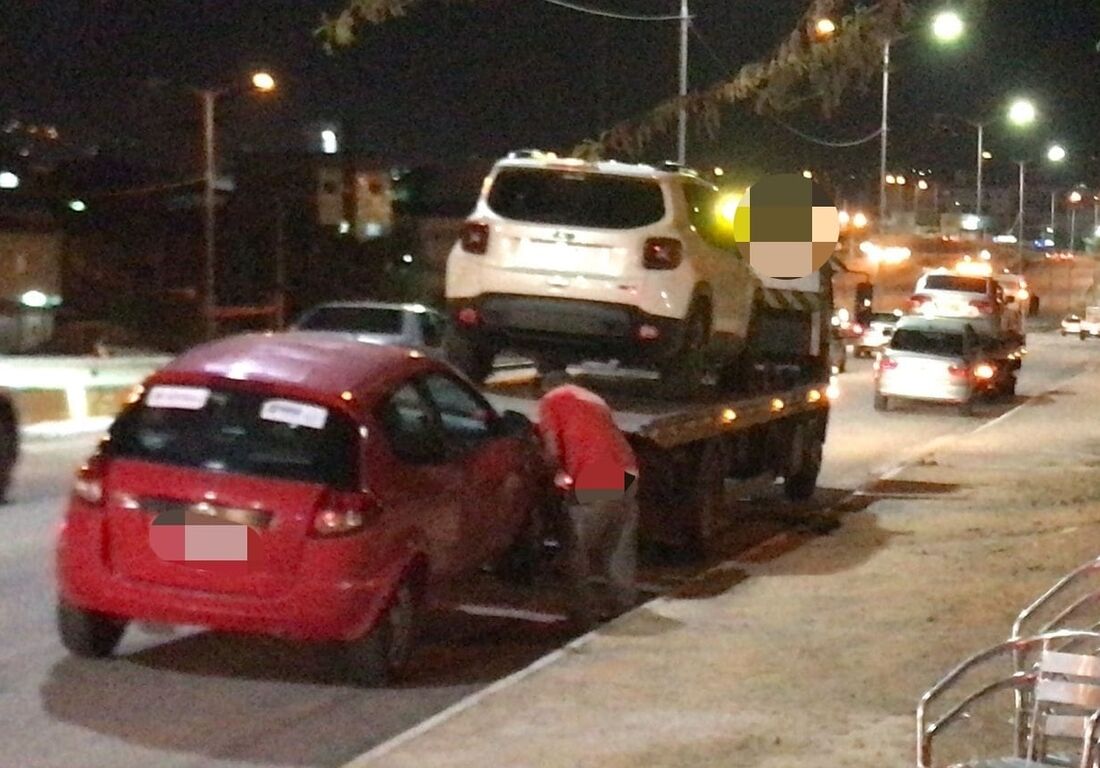 Durante a blitz, o Grupo de Fiscalização de Trânsito e Transportes da PRF abordou 78 veículos