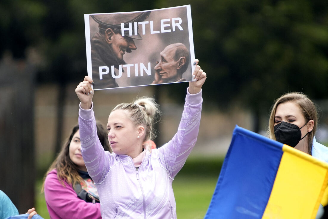 Protestos contra o presidente da Russia foram registrados em vários lugares do mundo 