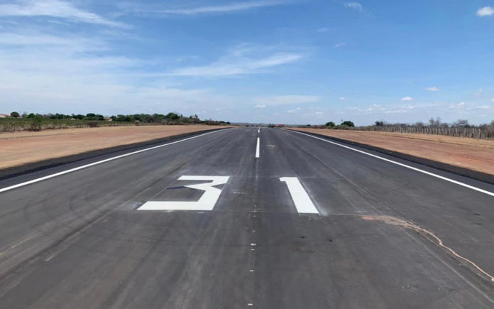 Pista do Aeroporto de Araripina, no Sertão