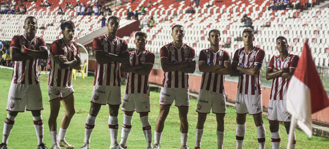 Equipe do Náutico na sua tradicional comemoração