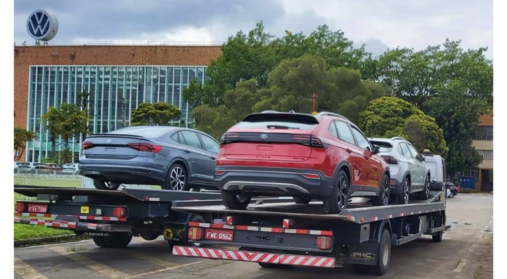 Modelos da Volkswagen que foram enviados para o SENAI