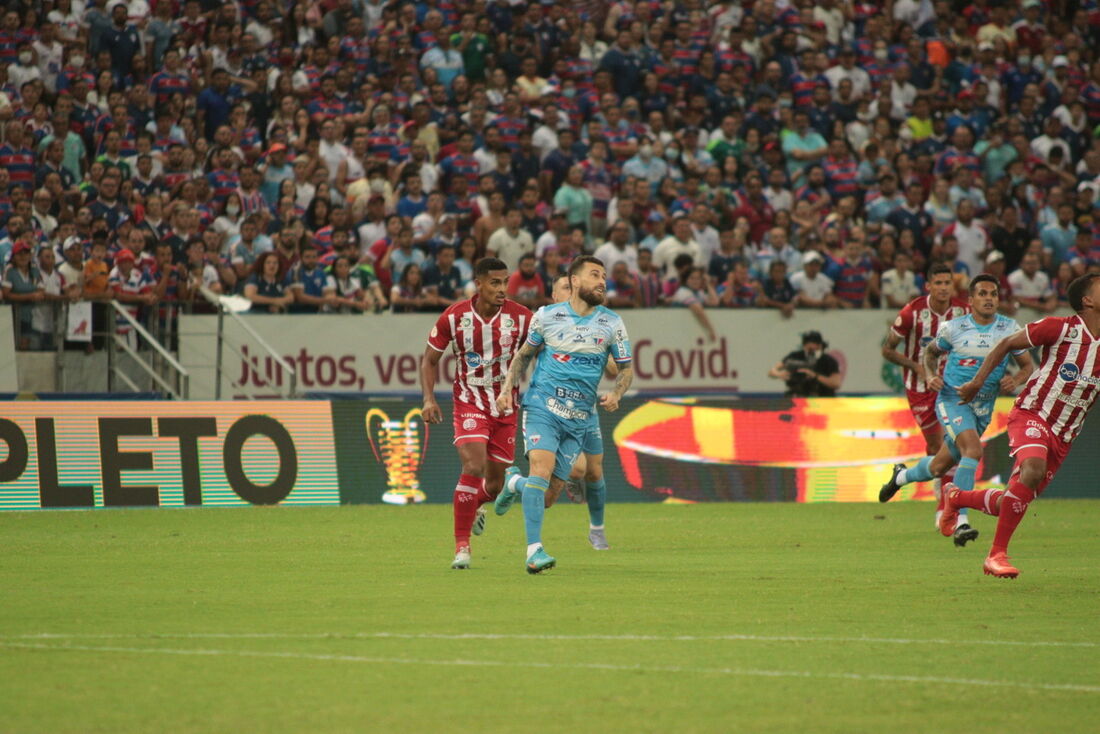 Fortaleza confirma favoritismo e encerra a participação do Náutico na Copa do Nordeste