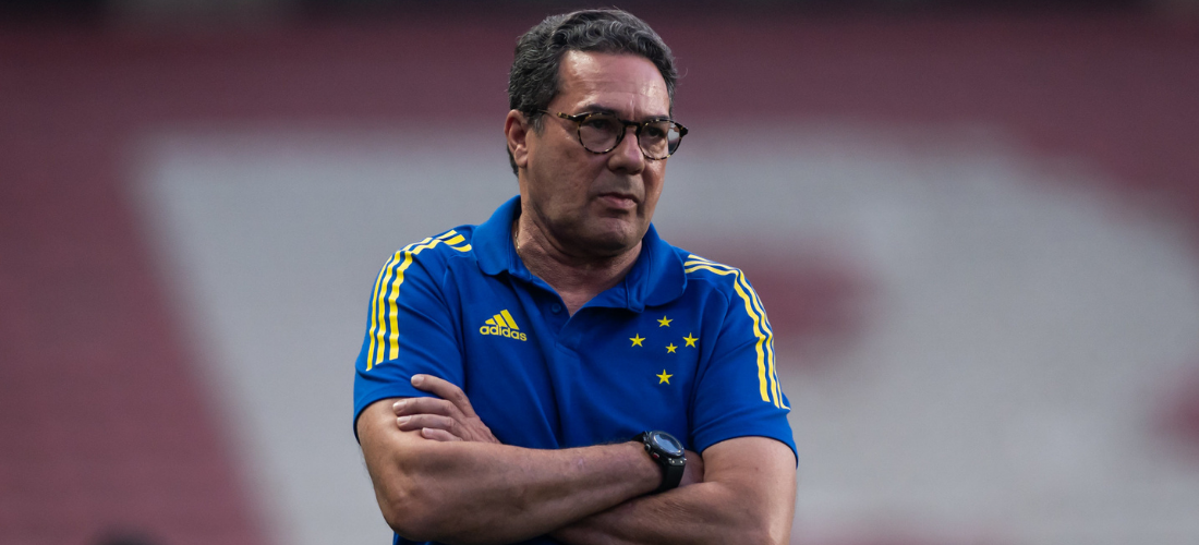 Vanderlei Luxemburgo é novo embaixador da Esportiva.bet - Máquina