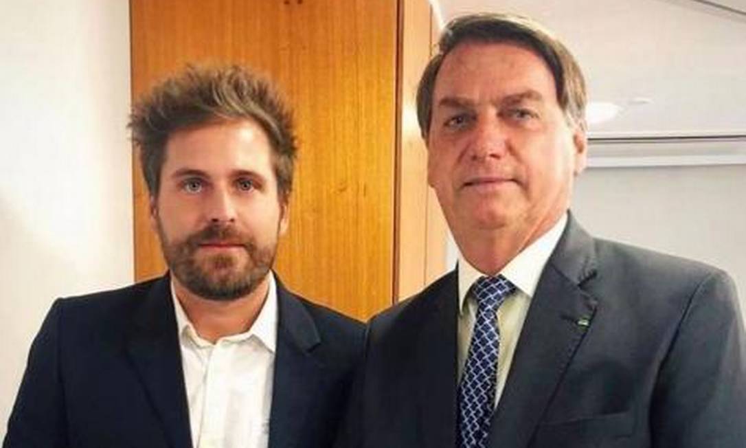 Thiago Gagliasso ao lado de Jair Bolsonaro