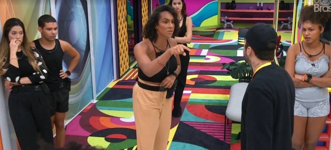 Madrugada no BBB 22 foi marcada por briga