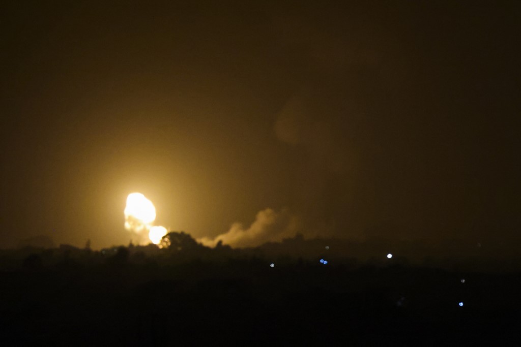 Israel realiza ataque aéreo em Rafah, no sul da Faixa de Gaza