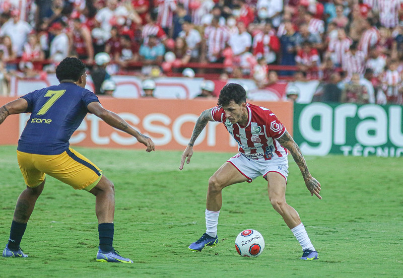 No primeiro encontro da final, Retrô venceu o Náutico por 1x0, nos Aflitos