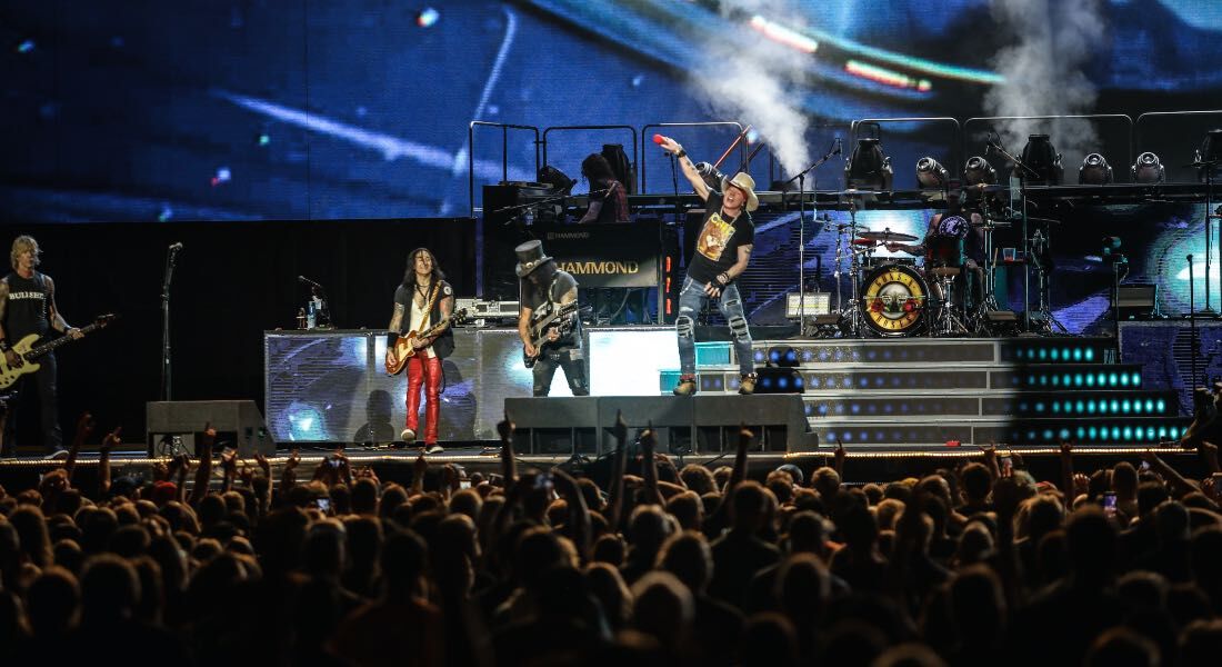 Guns N'Roses faz show no Recife em 