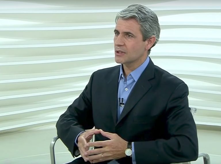 Cientista político Felipe d'Ávila