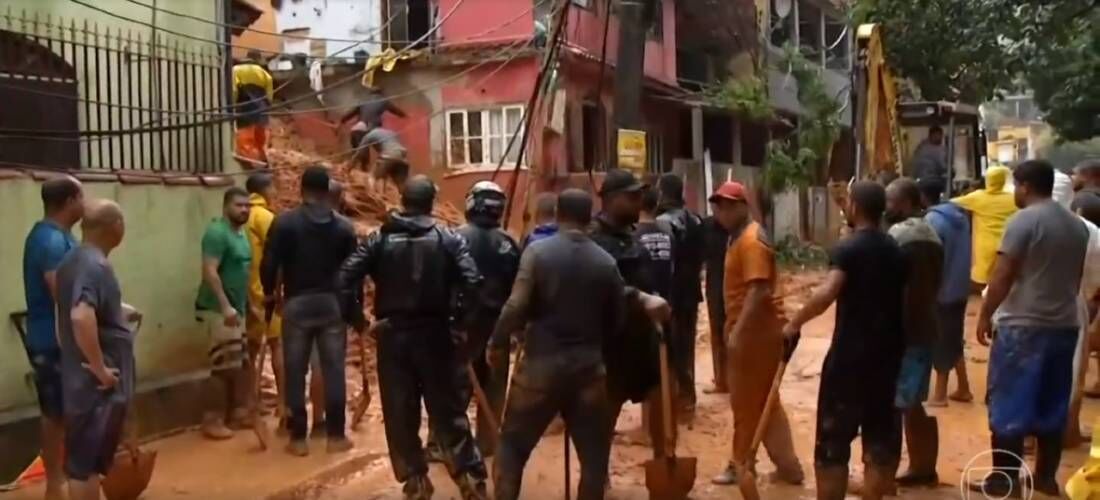 Temporais deixam 14 mortos no Rio de Janeiro