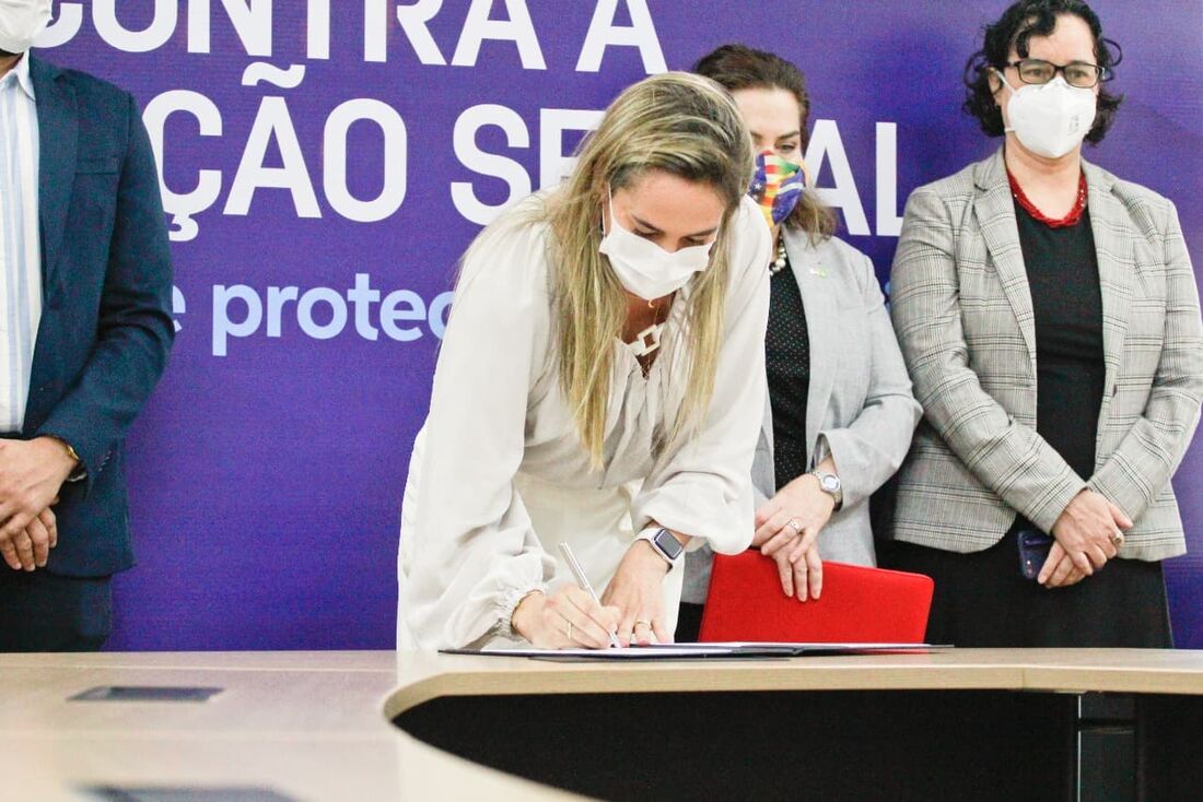 Governo do Estado firma parceria com ONG americana para reforçar o enfrentamento a exploração sexual de crianças e adolescentes