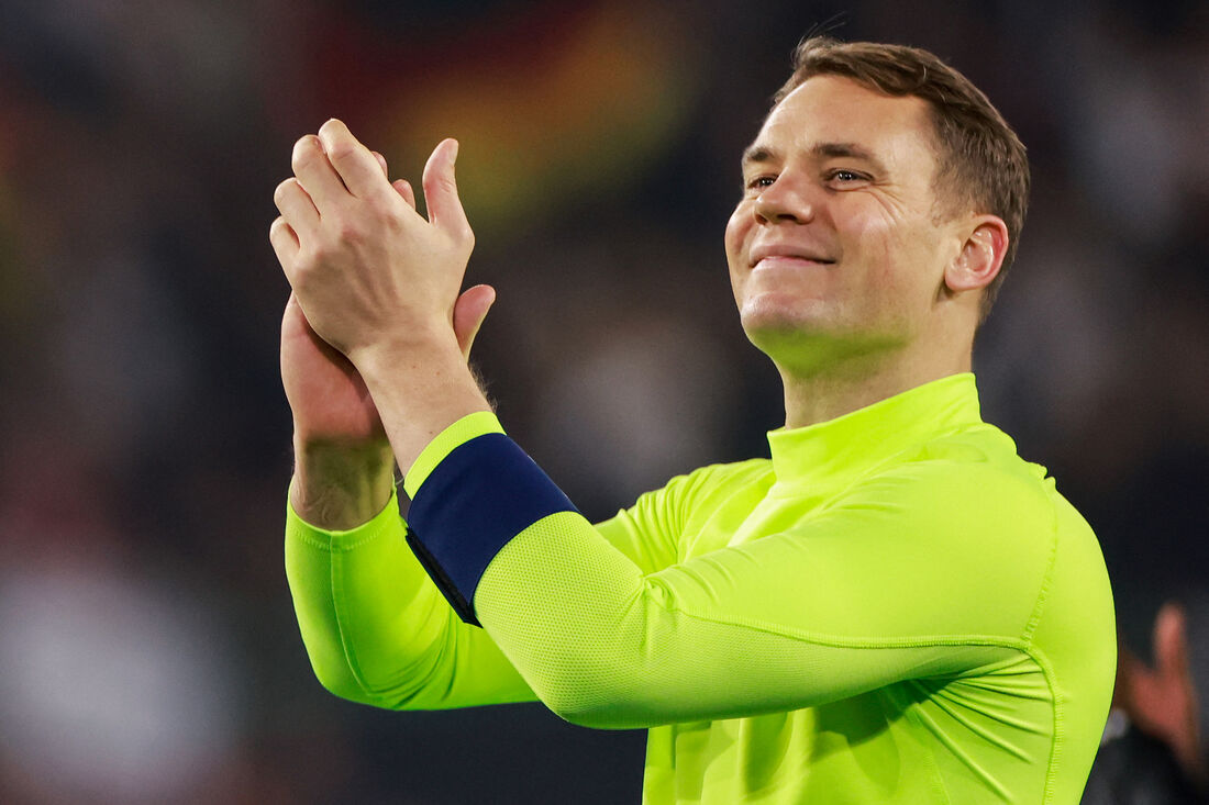 Com 36 anos, Manuel Neuer renova contrato com Bayern de Munique até 2024