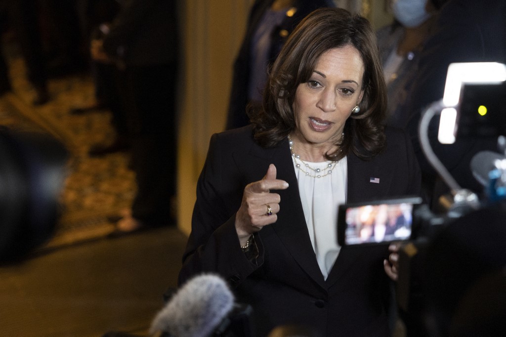 A Vice-presidente, Kamala Harris, falou nesta quarta-feira (11) do lado de fora da Câmara do Senado dos EUA sobre a votação da Lei de Proteção à Saúde da Mulher