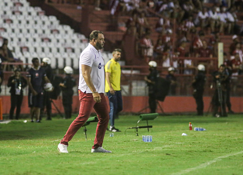 Roberto Fernandes, técnico do Náutico