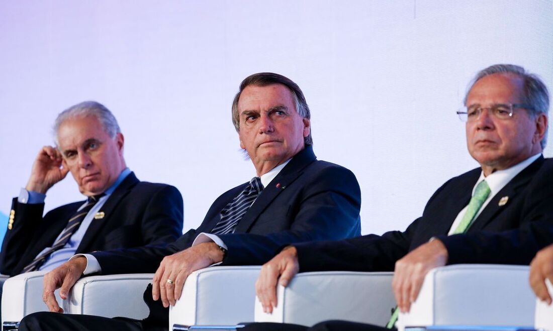 O presidente Bolsonaro voltou a  a criticar a Petrobras pelas sucessivas altas nos preços dos combustíveis